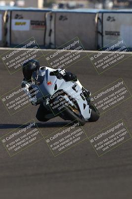 media/Nov-01-2025-TrackDaz (Sat) [[2b4d5192bc]]/A Group/2pm (Turn 6)/